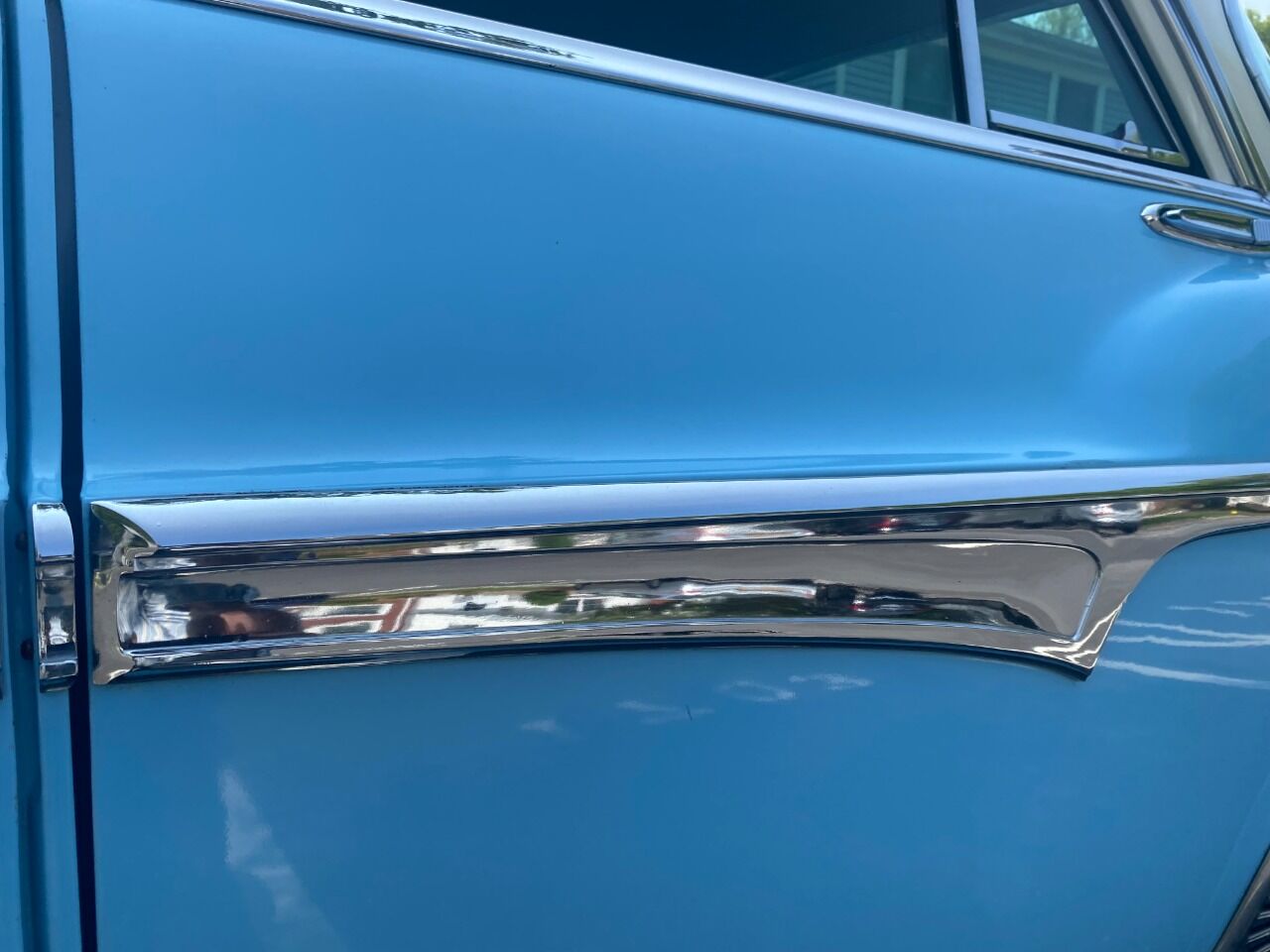 1955 Chrysler Imperial 38