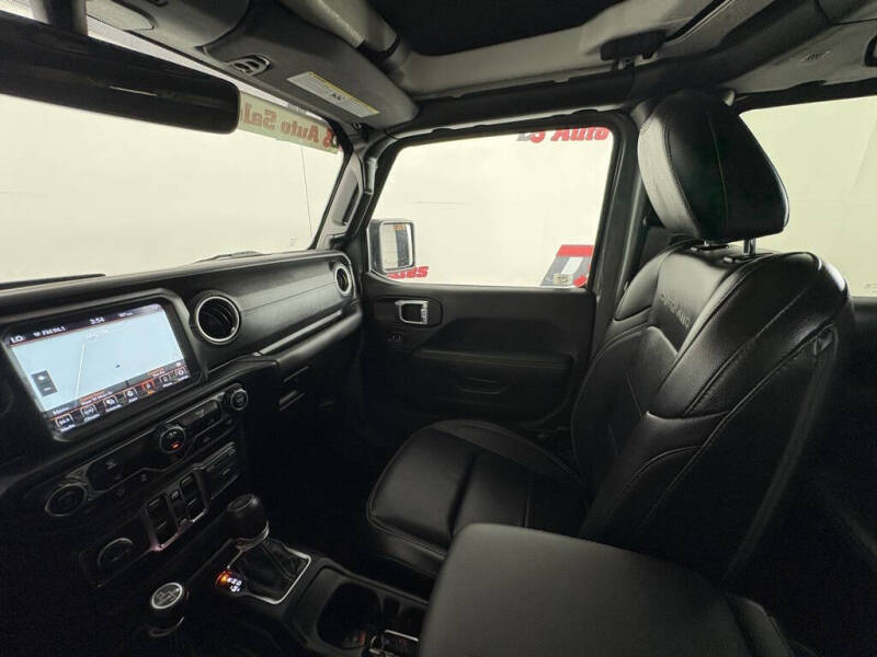 2021 Jeep Gladiator Overland