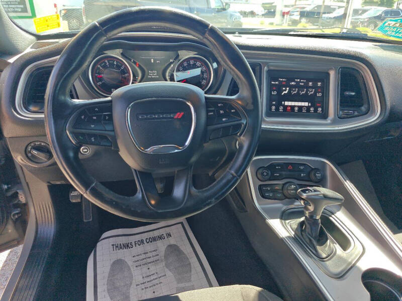 2019 Dodge Challenger SXT