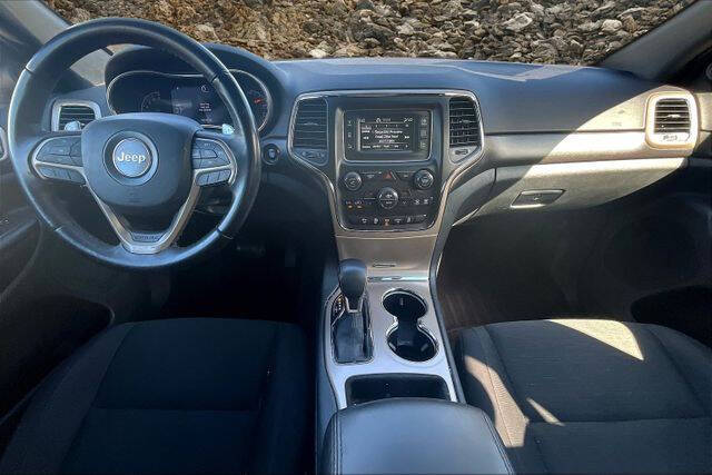 2017 Jeep Grand Cherokee Laredo E