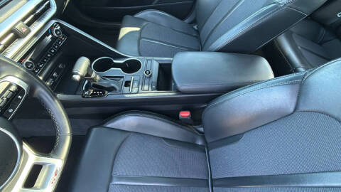 2022 Kia K5