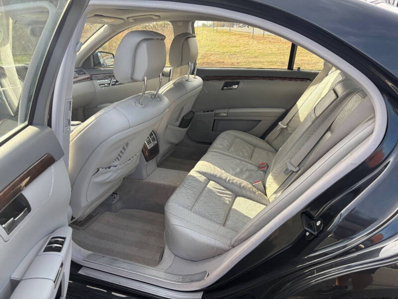 2011 Mercedes-Benz S-Class S 550