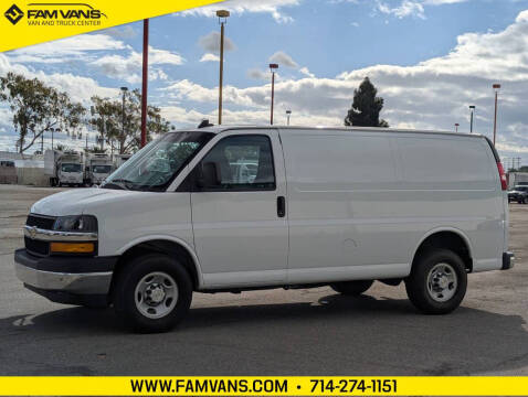 2023 Chevrolet Express 2500