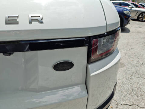2018 Land Rover Range Rover Evoque SE Premium