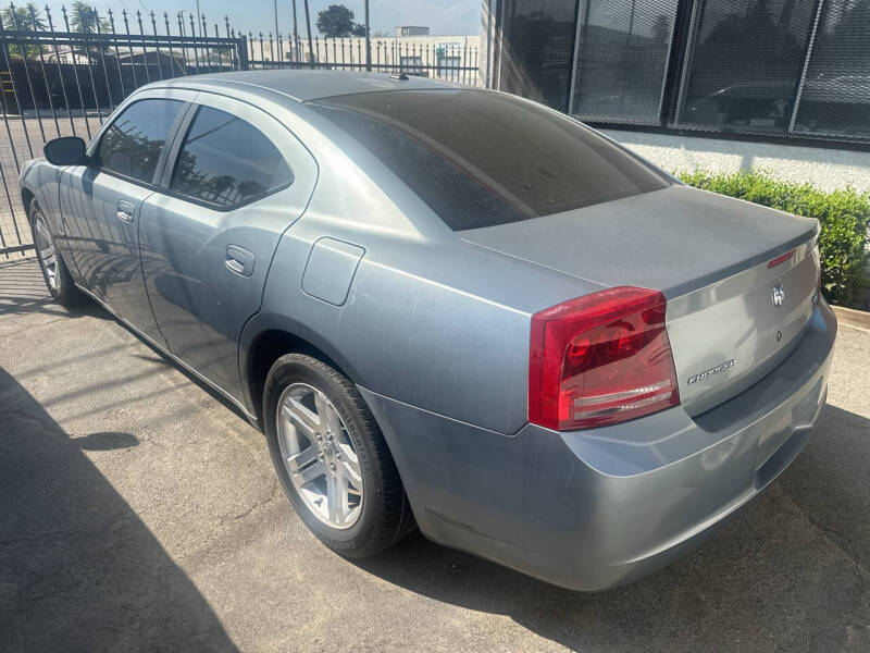 2006 Dodge Charger R/T photo 5