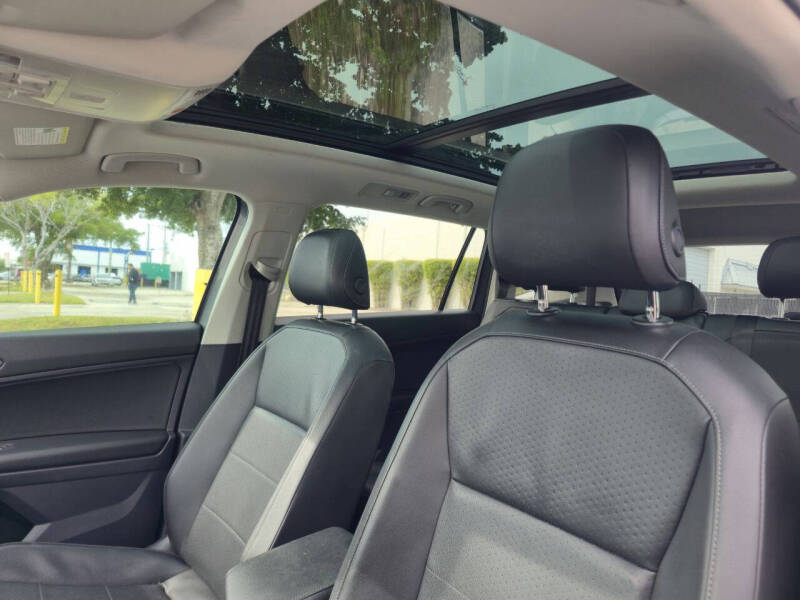 2018 Volkswagen Tiguan 2.0T SEL