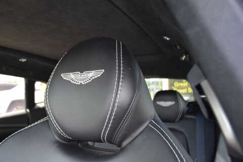 2021 Aston Martin DBX