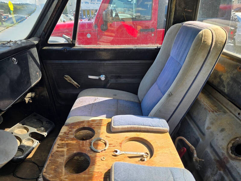 1972 Chevrolet C/K 30 Series