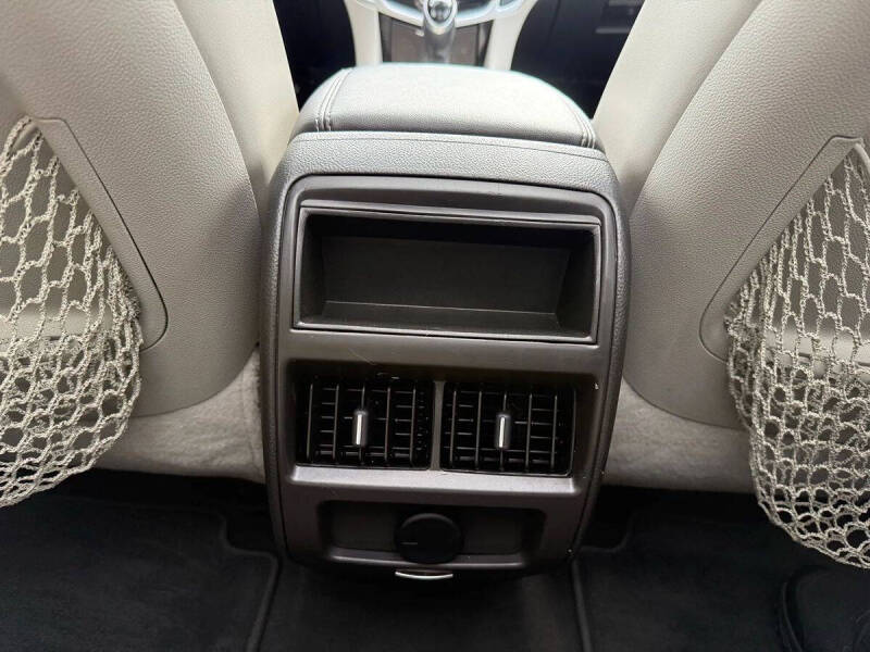 2016 Cadillac SRX