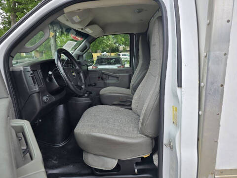 2016 Chevrolet Express 3500