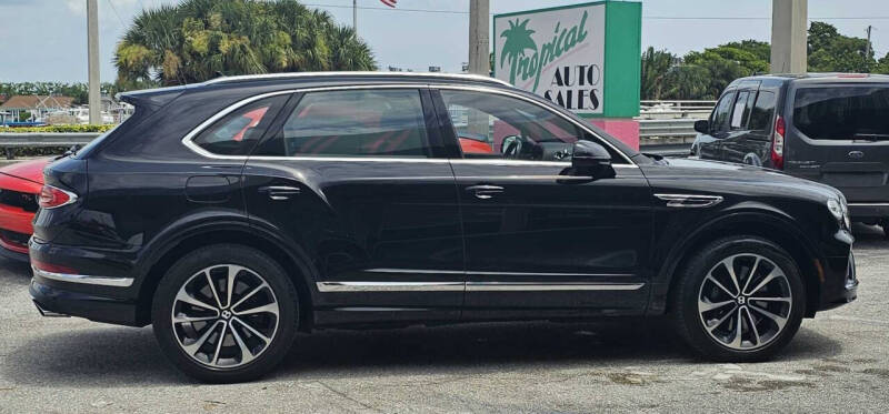 2023 Bentley Bentayga