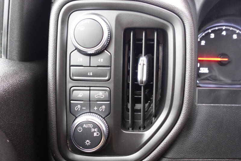 2024 GMC Sierra 2500HD Pro