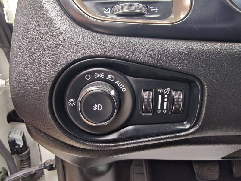 2023 Jeep Renegade Upland