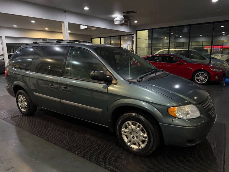 2006 Dodge Grand Caravan SE