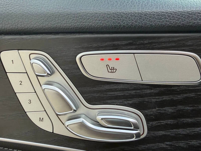 2015 Mercedes-Benz C-Class C 300 4MATIC