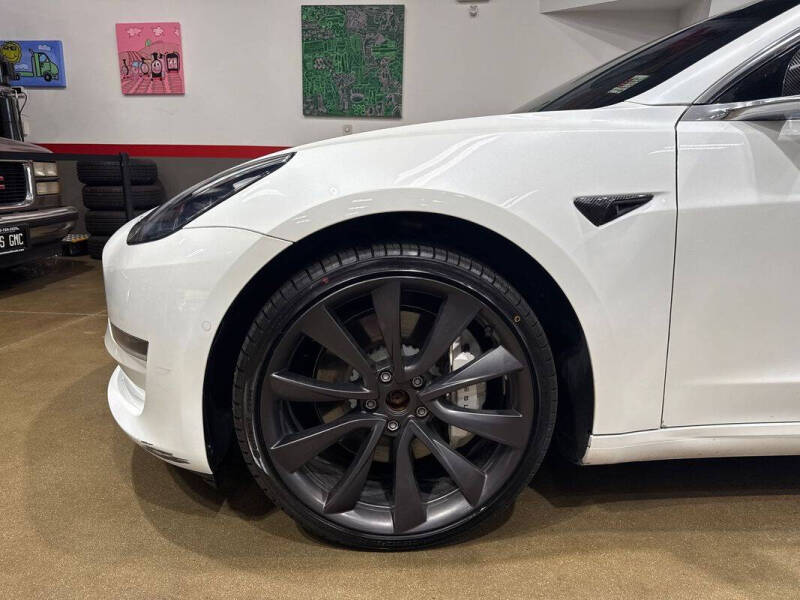 2020 Tesla Model 3 Performance