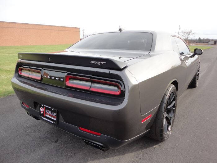 2015 Dodge Challenger SRT Hellcat