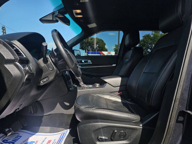 2017 Ford Explorer Limited