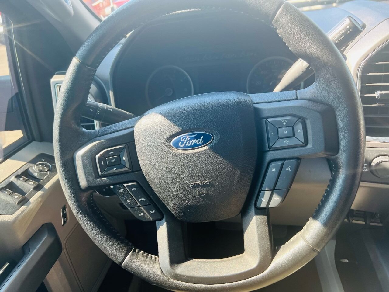 2017 Ford F-150  - $29,950
