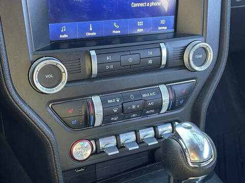 2023 Ford Mustang EcoBoost Premium