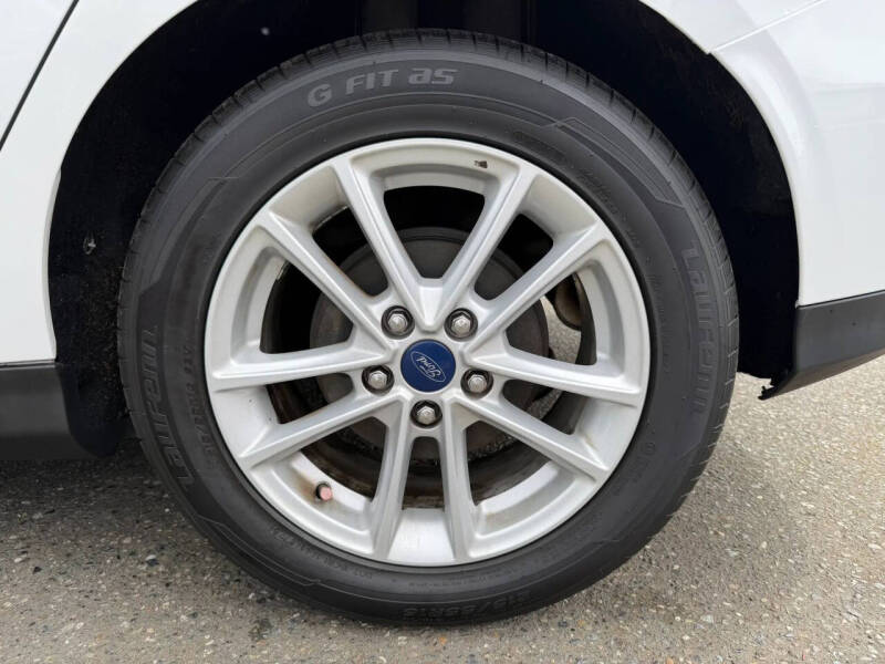 2017 Ford Focus SE