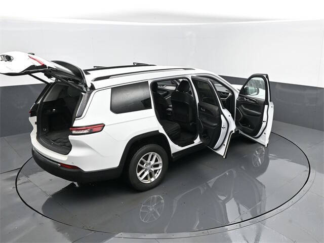 2022 Jeep Grand Cherokee L Laredo