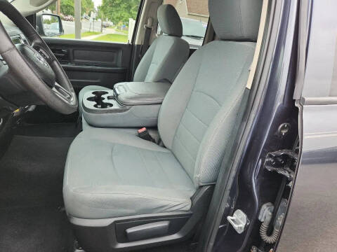 2017 RAM 1500 Express