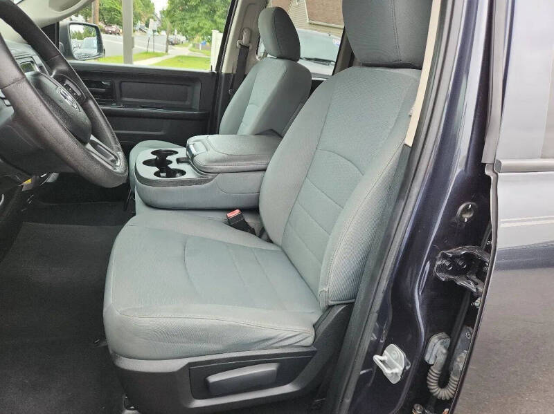 2017 RAM 1500 Express