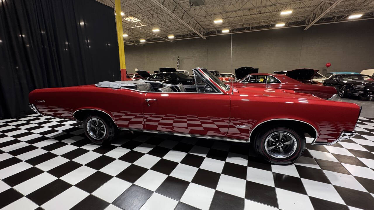1966 Pontiac GTO 15