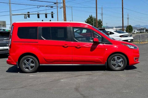 2022 Ford Transit Connect Titanium