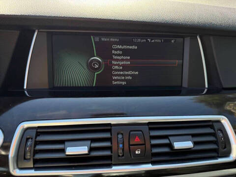 2012 BMW 5 Series 550i xDrive Gran Turismo