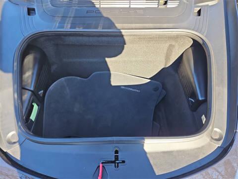 2025 Porsche 718 Boxster