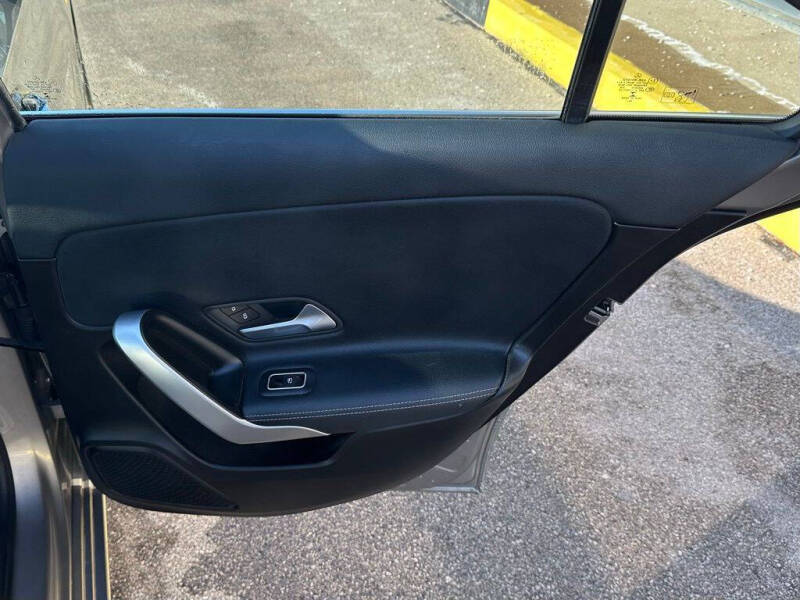 2019 Mercedes-Benz A-Class A 220 4MATIC