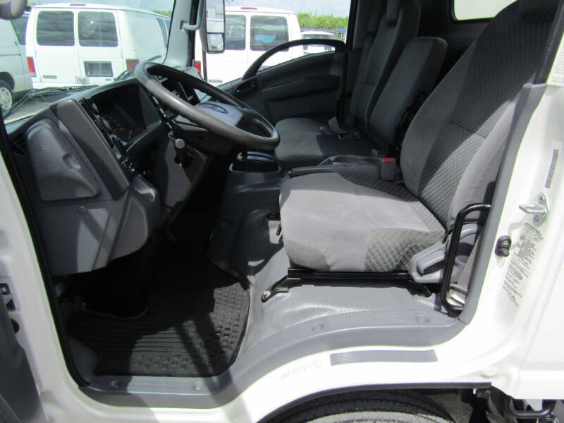 2014 Isuzu NPR-HD
