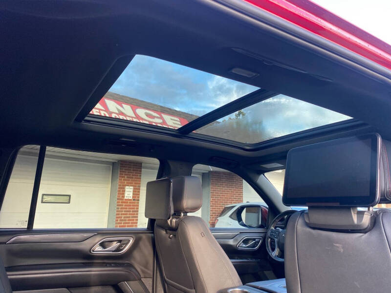 2021 Chevrolet Suburban RST