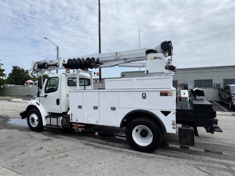 2015 Freightliner M2 106