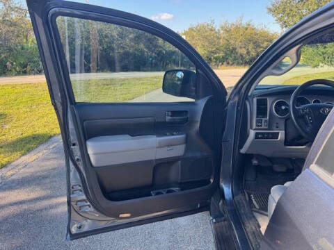 2010 Toyota Tundra Grade