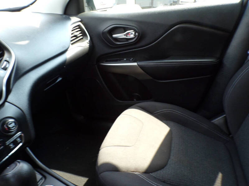 2020 Jeep Cherokee Latitude