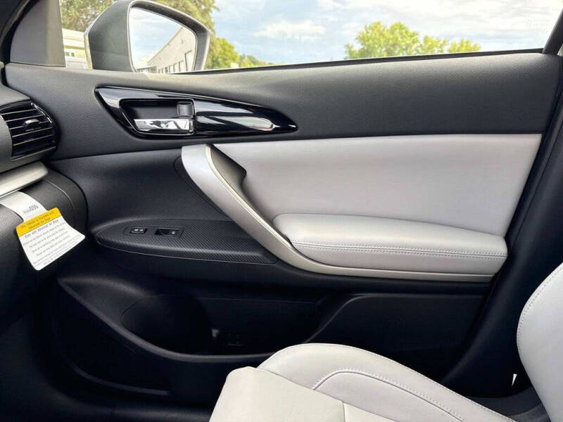 2025 Mitsubishi Eclipse Cross SEL