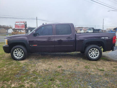2008 Chevrolet Silverado 1500 for sale at R & J AUTOMOTIVE in Churchville MD
