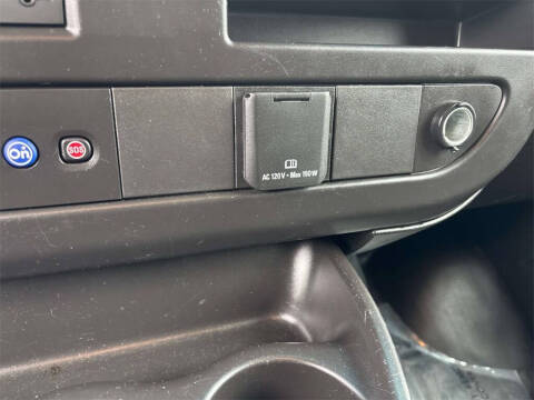 2024 Chevrolet Express 2500