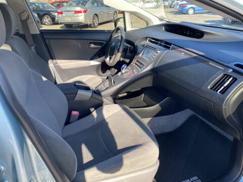 2012 Toyota Prius Plug-in Hybrid