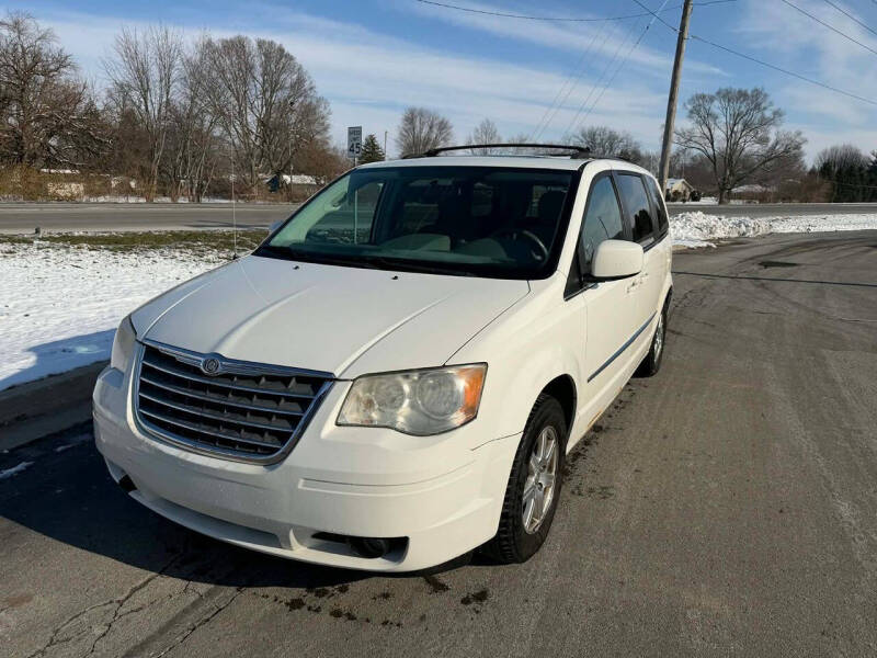 2010 Chrysler Town and Country Touring