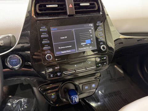 2022 Toyota Prius XLE