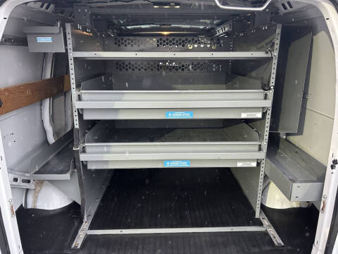 2017 Chevrolet Express 2500