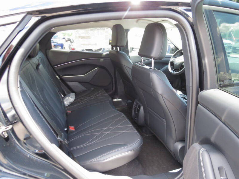 2025 Ford Mustang Mach-E Select