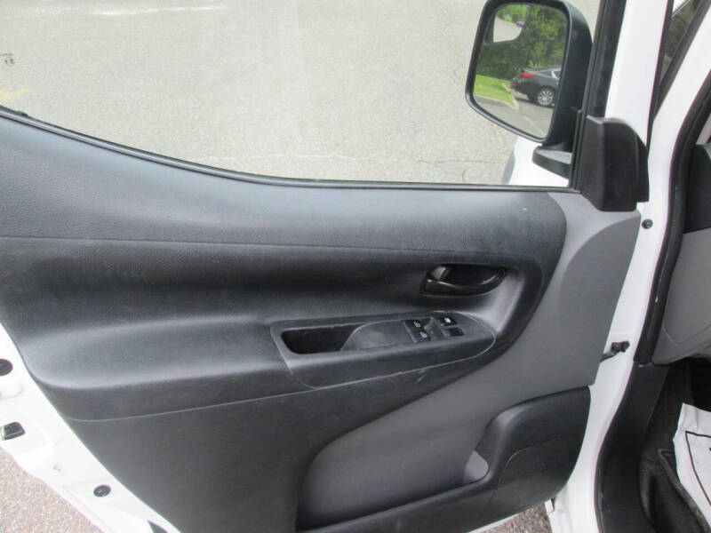 2017 Nissan NV200 S - Photo 13