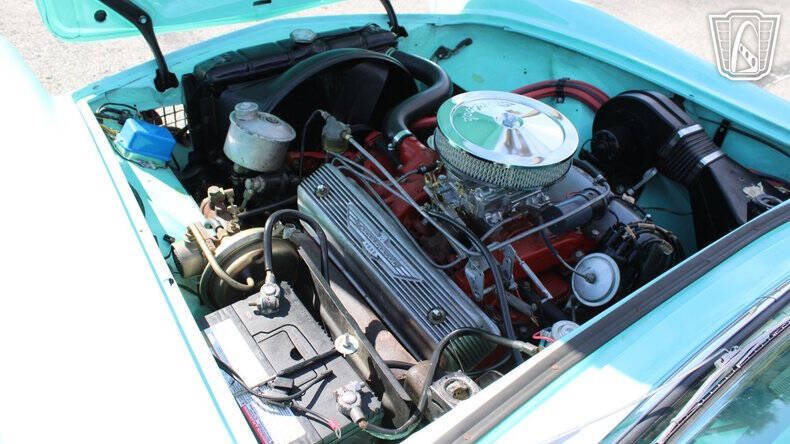 1955 Ford Thunderbird