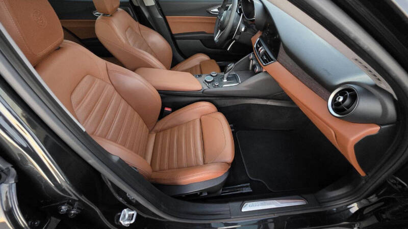 2017 Alfa Romeo Giulia Ti