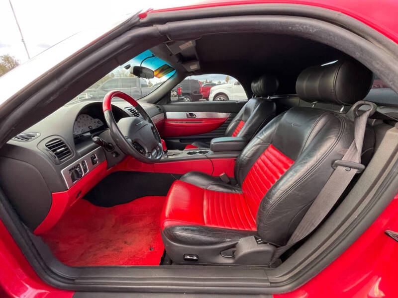 2002 Ford Thunderbird Deluxe